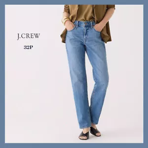 Neu mit Etikett J. Crew Petite Mid-Rise 90er klassische gerade Passform Jeans Fasanwäsche Gr. 32P - Bild 1 von 6