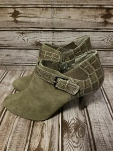 Botines Alfani Shirlee Gris Gamuza Tacones 8.5 M Cuero Estampado Reptil Hebilla - Imagen 1 de 11