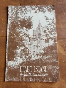 Folleto de viaje Heart Island Castle & Towers, Alexandria Bay vintage años 40 - Imagen 1 de 6