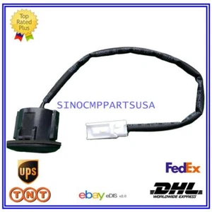 Botón interruptor de manija de maletero para portón trasero D651624B0B para Mazda serie 2 DE 07-15 - Imagen 1 de 8