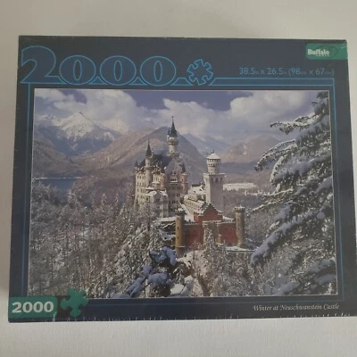 Novo Quebra-cabeça Winter At Neuschwanstein Castle 2K Peças Jogos de Búfalo Selado - Imagem 1 de 3