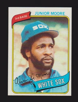 1980 TOPPS #186  Junior Moore  CHICAGO WHITE SOX  EX-MINT+   A - Image 1 of 2