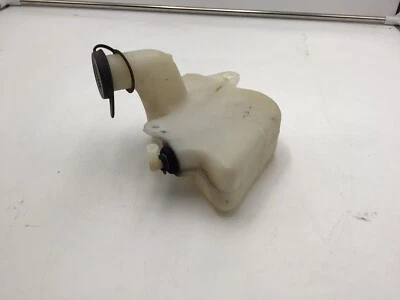 原始设备制造商 1985 年 1986 年本田 Elite CH 250 冷却液储备罐带帽 19101-KM1-000 — 第 1/3 张图片