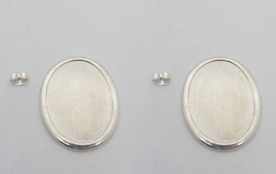 Orecchini a Lobo in Argento 925 con Perno e Farfallina - Immagine 1 di 2