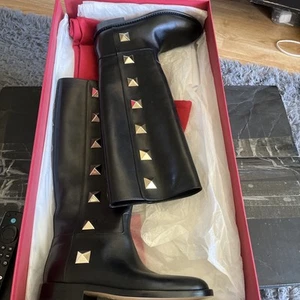 Valentino Rockstud schwarze Lederstiefel Größe EURO 35 US 5 - Bild 1 von 18