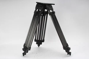 Vinten Vision Carbon Fiber Tripod System - Picture 1 of 5