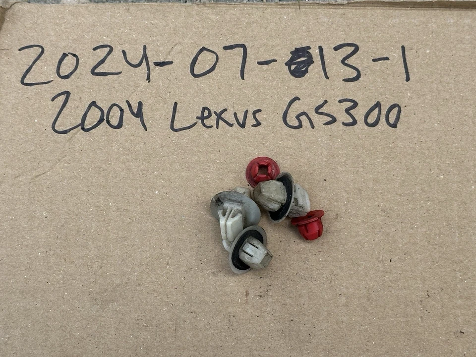 Оригинальные зажимы для отделки переднего низкого крыла для Lexus GS300 GS400 GS430 Toyota Aristo 1998-2005 годов выпуска - Изображение 1 из 2