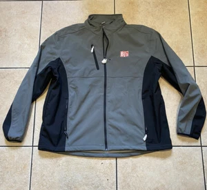 NUEVO SIN ETIQUETAS BJs Logotipo Para Hombre Talla XXL 2XL Chaqueta Abrigo con Cremallera Completa Camarilla Negra - Imagen 1 de 6