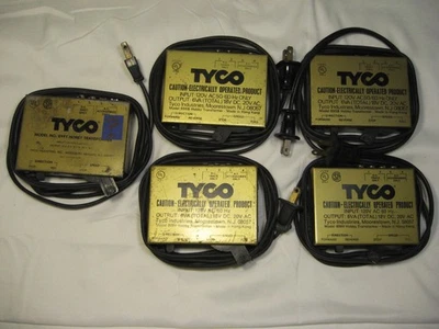 TYCO HO train power pack transformers 899B (2) 899V (2) 899T (1) lot of five 5 - Image 1 of 4