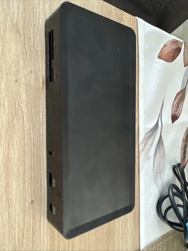 Kensington SD4900P USB-C Triple 4k Docking Station mit USB 3 - Bild 1 von 4