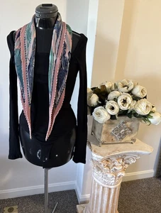 Authentischer Hermes Plissee Plisse CHOCS EN PLUMES rosa bunt Seidentuch - Bild 1 von 15