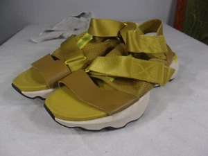 SOREL Women’s Kinetic Impact Sandals Shoes OLIVE / YELLOW GREAT USED CONDITION - Picture 1 of 8