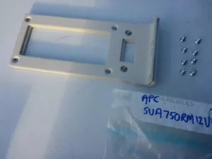 AU SELLER APC Smart-Ups 750VA BEIGE RACK MOUNT EAR SET OFF SUA750RMI2U - Picture 1 of 2