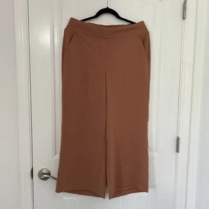 Nine West Wide Leg Crop Pants Great For Spring /Summer Very Light Fabric Size M - Picture 1 of 7