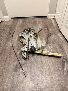 Regulador de ventana de puerta trasera Sequoia 2001-2007 Toyota motor de potencia trasera - Imagen 1 de 24