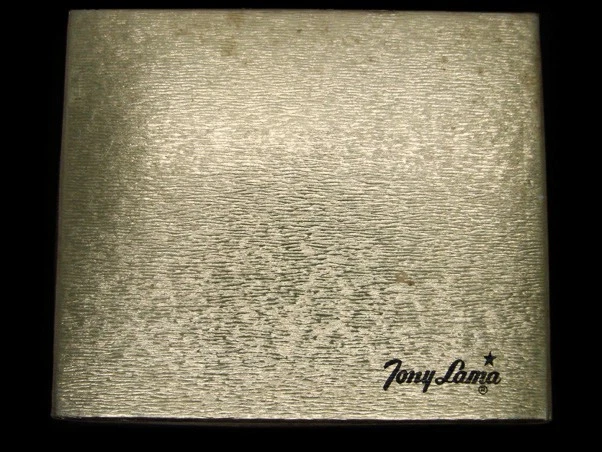 SK09153 * NOS* 复古 20 世纪 80 年代 * MAINE ANJOU * * CATTLE TONY LAMA 实心黄铜扣 — 第 1/3 张图片