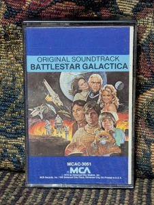 Vintage BATTLESTAR GALACTICA Original Soundtrack 1978 Cassette Tape MCA - Picture 1 of 5