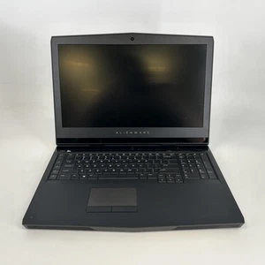 Dell Alienware 17 R4 120Hz 2K 2.90GHz i7-7820HK 32GB 256GB NVMe/1TB HDD GTX 1080 - Picture 1 of 12