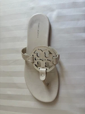 Sandalia Tory Burch de Cuero Blanco, SOLO DERECHA Chanclas, Talla 6 Foto 1 de 4