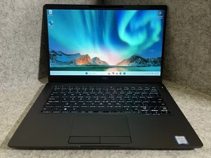 Laptop Dell Latitude 7300 13.3" i5-8265U 1.60GHz 16GB, 256GB, 11 Hogar - Imagen 1 de 21