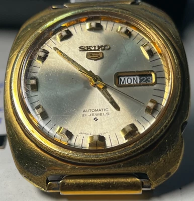 Timeless Elegance:罕见古董 1972 精工 5 自动 21 珠宝男士腕表金色腕表 — 第 1/4 张图片