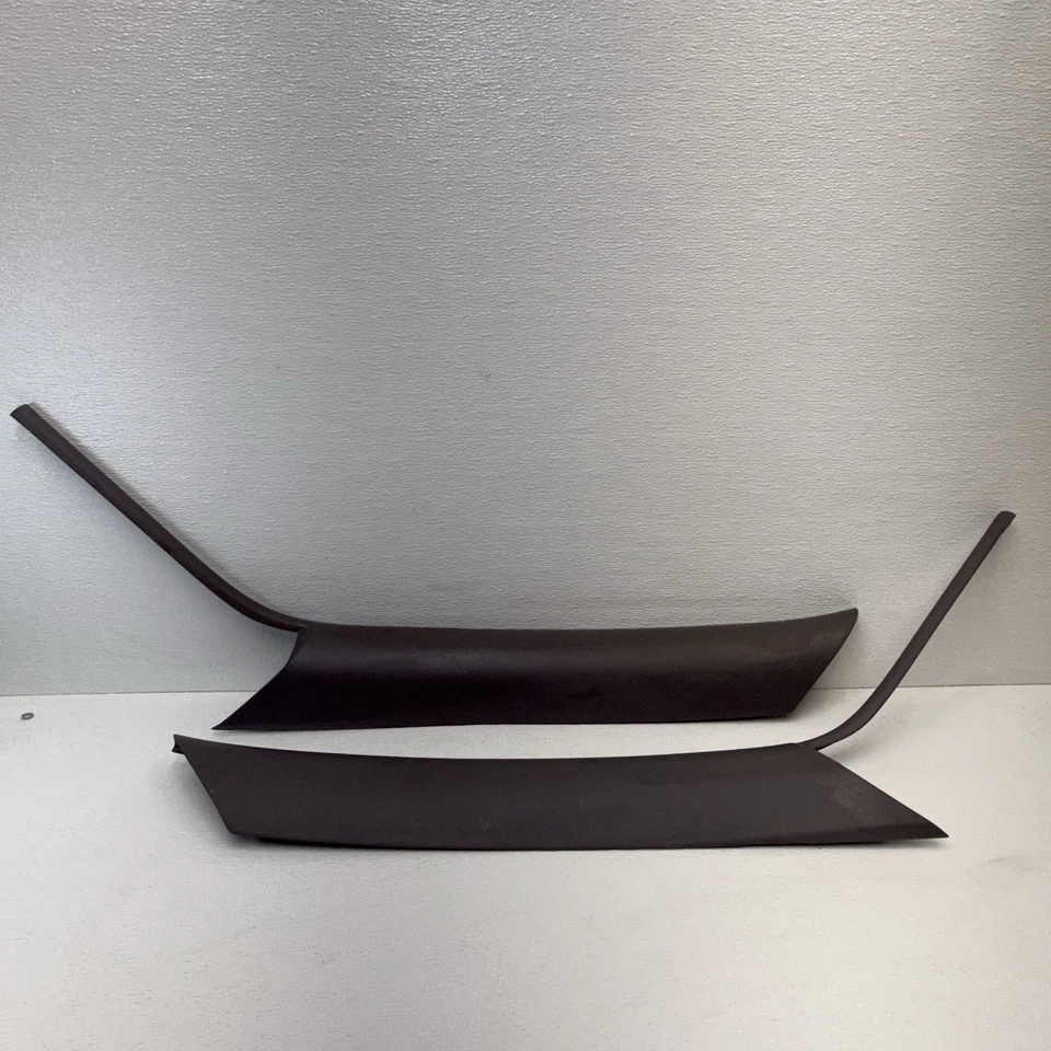 Dodge Ram 1500 A 1994-1997 Juego de paneles de ajuste de pilar par derecha izquierda derecha derecha gris OEM Foto 1 de 4