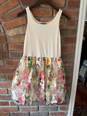 Truly Me by Sara Sara 女孩儿童花卉薄纱连衣裙米色派对假日尺寸 14 — 第 1/4 张图片