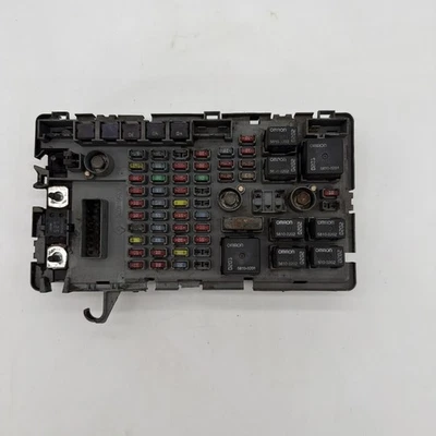 03-07 Chevy Express Savana 6.6 Duramax Diesel 1500 2500 3500 Caja de fusibles 15295289 Foto 1 de 2