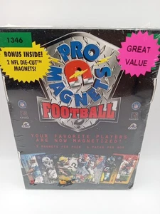 PRO MAGNETS FOOTBALL 1996 Factory sealed 5 Magnets/Pack 6 Packs/Box 30 Magnets - Picture 1 of 8
