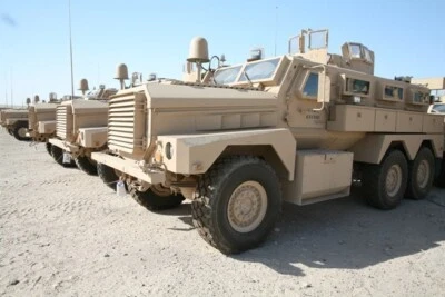 1/72 American Post War Cougar MRAP HE. Painted Resin. Over 3800 models on offer - Image 1 of 4