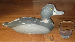 ANTIQUE SARGENT HAND CARVED WOOD BLUEBILL DRAKE WEIGHTED DECOY  - Picture 1 of 7
