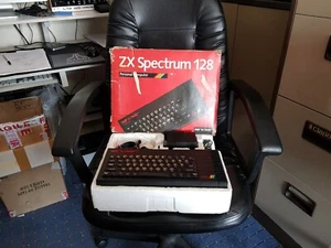 ULTRA RARE VINTAGE SINCLAIR ZX SPECTRUM 128 TOAST RACK COMPUTER (MINT BOXED) - Picture 1 of 24