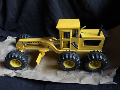 Vintage Tonka Yellow Pressed Metal Toy Construction Road Grader - 18” - Image 1 of 4