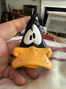 Daffy Duck Bag Clip Refrigerator Fridge Magnet Disney Cartoon 90s - Picture 1 of 2