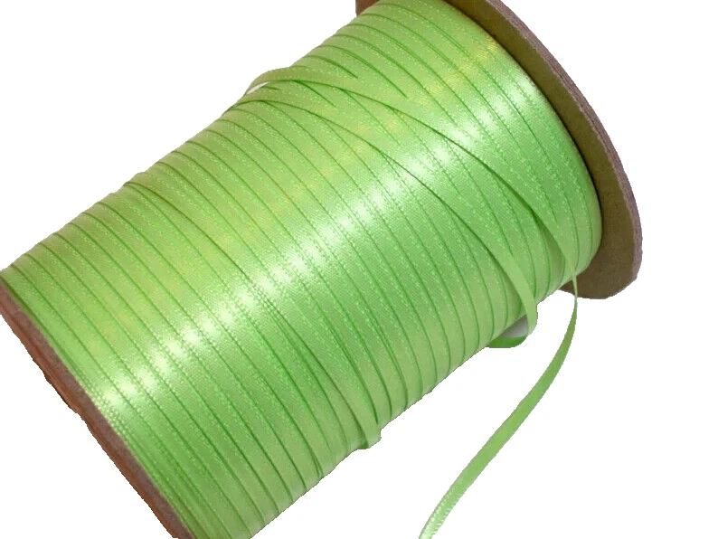 Offray Apple Green Double-Face Satin Ribbon 1/8 inch wide x 50 yards B17 - Image 1 of 3
