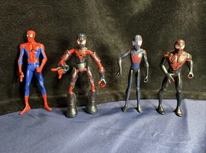 "Juego de 4 figuras de acción Marvel Spider-Man 6""" - Imagen 1 de 5