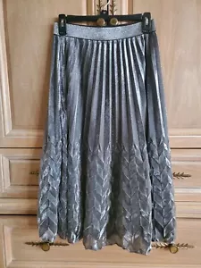 Ladies Shiny & FUN Midi Skirt! Shimmery & Comfy! NWT! Sz:M~ - Picture 1 of 23