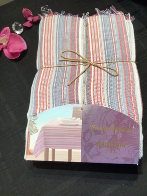 Tommy Bahama Rayas 55 x 144 Mantel Interior/Exterior Fácil Cuidado Rojo, Blanco, Azul Foto 1 de 4