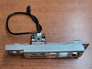 ORIGINAL!! Lenovo Ideacentre 510A-15ICB SD KARTENLESER MIT RAHMENHALTERUNG 01AJ839 - Bild 1 von 2