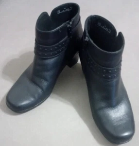 Botas al tobillo para mujer Clark's Bendables de cuero negro talla 9W - Imagen 1 de 7