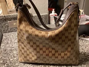 Gucci web shoulder bag the web fabric is covered with a clear coat - Picture 1 of 6