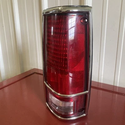 CHEVROLET S-10 1982-1993 LUZ TRASERA LADO PASAJERO DERECHO GLO-BRITE 176X Foto 1 de 4