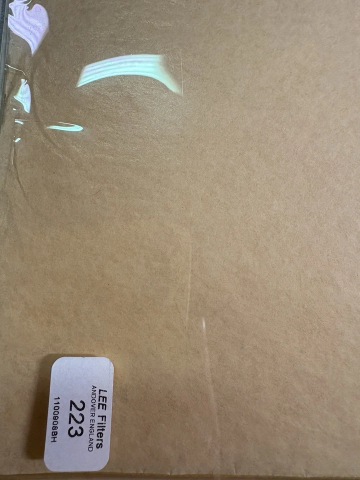 Lee Filters 223 Eighth C.T. Orange Lighting Gel - Image 1 of 1