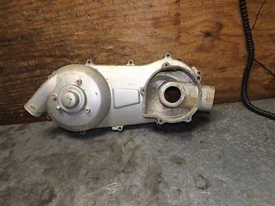 ARCTIC CAT 250 2006 cubierta de embrague 3303-632 cubierta del cárter izquierdo cubierta del cinturón de embrague Foto 1 de 4