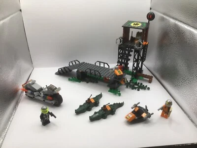 LEGO Agents 8632 Mission 2: Swamp Raid With 2 Minifigures- COMPLETE - Image 1 of 4