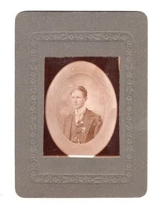 1890s Handsome Dapper Man Gay Interest 2.5" x 3.5" Cab Card Floral Framed Border - Picture 1 of 4