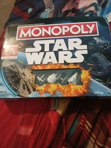Star Wars Monopoly Edición Disney Open & Play Box Tablero en Uno 2015 Hasbro Abierto - Imagen 1 de 10