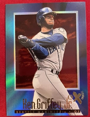 1997 EX 2000 Ken Griffey Jr #40 Essential Credentials 1996 Mariners skybox '97/H - Image 1 of 3