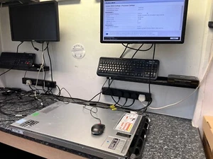 Serveur rack 1U Dell PowerEdge R630 double Xeon E2620 64 Go RAM, 2 x 300 Go SAS 12G 15K - Photo 1/3