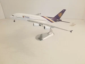 Avión modelo Gemini Jets 1:400 Thai Airways Airbus A380-800 HS-MAR (GJTHA1107) - Imagen 1 de 5